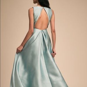NWT Monique lLhuillier Ball Gown in Sky